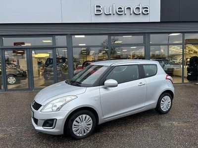 Gebraucht Suzuki Swift Club 94 PS (69 kW) 2015 Silber Kleinwagen