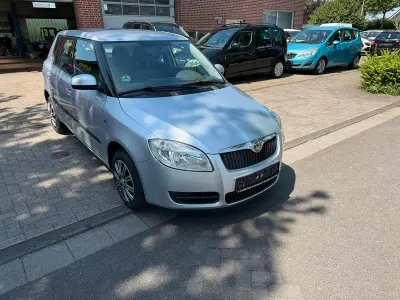 Gebraucht Skoda Fabia 70 PS (51 kW) 2008 Silber Kleinwagen
