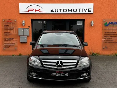 Gebraucht Mercedes C220 Avantgarde 170 PS (125 kW) 2010 Schwarz Limousine