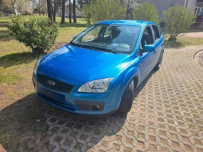 Gebraucht Ford Focus 115 PS (84 kW) 2005 Blau Limousine