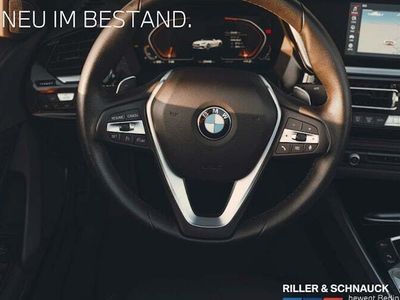 BMW 330e