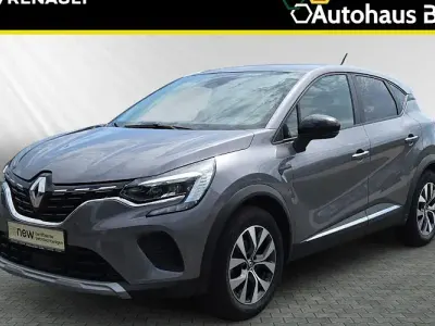 Gebraucht Renault Captur Experience 131 PS (96 kW) 2020 Stahlgrau SUV
