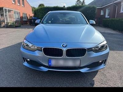 Gebraucht BMW 316 136 PS (100 kW) 2012 Blau Limousine