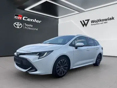 Gebraucht Toyota Corolla Team 184 PS (135 kW) 2022 Schneeweiß