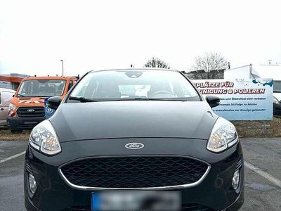 Schwarz Gebraucht 2018 Ford Fiesta Cool & Connect Kleinwagen | 8.000 € (Fairer Preis)