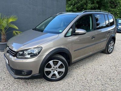 VW Touran Cross