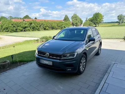 Gebraucht VW Tiguan Comfortline 125 PS (91 kW) 2018 Grau SUV