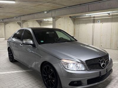 Mercedes C200