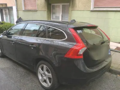 Gebraucht Volvo V60 163 PS (119 kW) 2012 Kombi