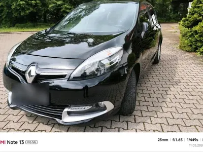 Gebraucht Renault Scenic E-Tech 131 PS (96 kW) 2014 Schwarz Van / Kleinbus