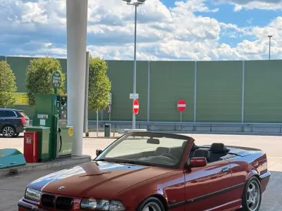 Gebraucht BMW 328 Cabriolet 193 PS (141 kW) 1999 Rot Cabrio