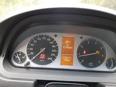 Mercedes B150
