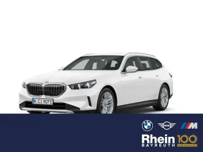 Neu BMW 530e Sport Line 299 PS (219 kW) 2025 Alpinweiss uni Kombi