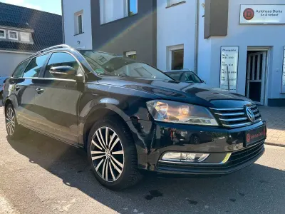 Gebraucht VW Passat 105 PS (77 kW) 2011 Schwarz Limousine
