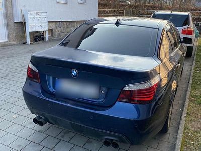 Gebraucht BMW 523 M Sport 190 PS (139 kW) 2007 Blau Limousine