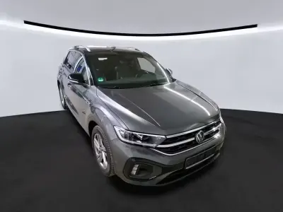 Używany VW T-Roc R-line 110 KM (80 kW) 2023 Szary SUV