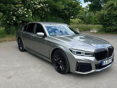 BMW 730