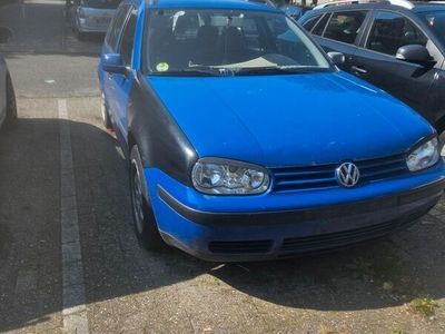 VW Golf IV