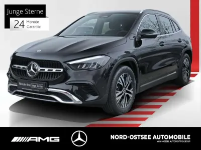 Gebraucht Mercedes GLA200 Progressive 163 PS (119 kW) 2025 Metalliclack kosmosschwarz SUV