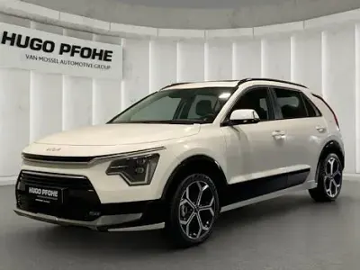 Neu Kia Niro Spirit 141 PS (103 kW) 2025 Weiß SUV
