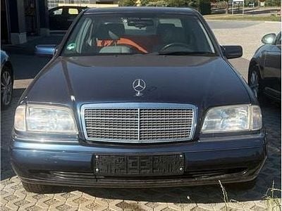 Mercedes C200