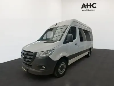 Używany Mercedes Sprinter 170 KM (125 kW) 2023 Biały Van