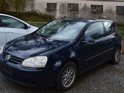 Usata VW Golf IV Comfortline 105 CV (77 kW) 2005 Blu Berlina