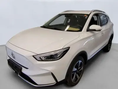 Używany MG ZS Comfort 130 kW (177 KM) 2024 Biały SUV