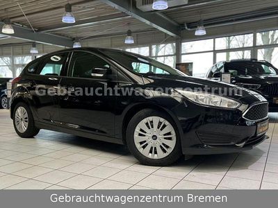 Schwarz Gebraucht 2017 Ford Focus Business Edition Limousine | 7.990 € (Etwas zu teuer)
