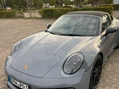 Gebraucht Porsche 911 480 PS (353 kW) 2023 (artikgrau) Cabrio