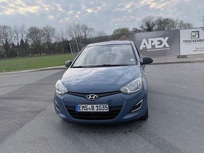 Second-hand Hyundai i20 Classic 84 CP (61 kW) 2015 Berlinǎ