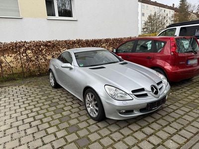 Gebraucht Mercedes SLK280 231 PS (169 kW) 2006 Silber Cabrio