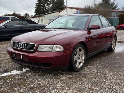 Gebraucht Audi A4 150 PS (110 kW) 1998 Rot Limousine