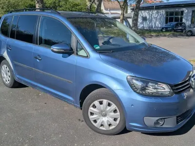 Gebraucht VW Touran 105 PS (77 kW) 2012 Blau Van / Kleinbus