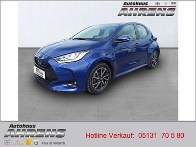 Gebraucht Toyota Yaris Team 125 PS (91 kW) 2021 Nachtblau mica metallic (metallic) Kleinwagen