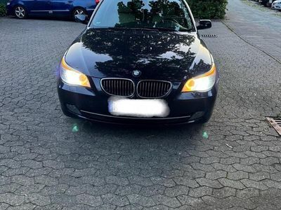 BMW 525