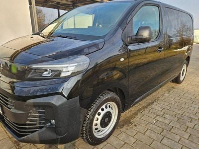 Gebraucht Opel Vivaro 144 PS (105 kW) 2025 Schwarz Van / Kleinbus
