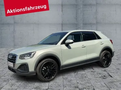 Neu Audi Q2 Sport 150 PS (110 kW) 2026 Silber SUV