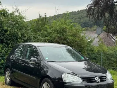 Gebraucht VW Golf IV 75 PS (55 kW) 2005 Schwarz Limousine