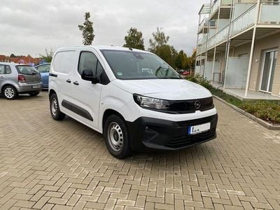 Gebraucht Opel Combo 102 PS (75 kW) 2025 Weiß Van / Kleinbus