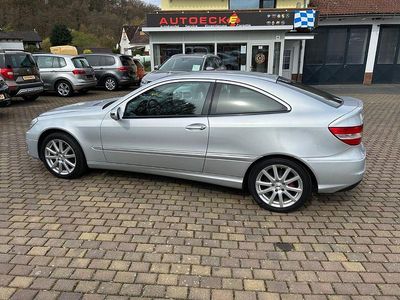 Gebraucht Mercedes CLC180 143 PS (105 kW) 2009 Silber Kleinwagen