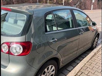 Second-hand VW Golf IV Comfortline 116 CP (85 kW) 2005 Verde Hatchback