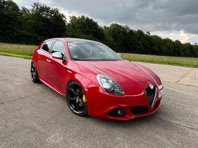 Gebraucht Alfa Romeo Giulietta Quadrifoglio Verde 235 PS (172 kW) 2012 Rot Kleinwagen