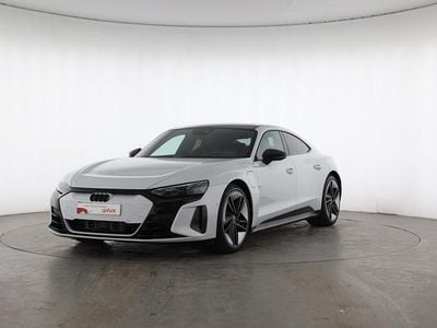 Second-hand Audi e-tron Ambiente 439 kW (598 CP) 2022 Gri SUV