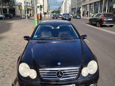 Mercedes C200
