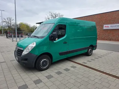 Gebraucht Opel Movano 110 PS (80 kW) 2015 Grün Van / Kleinbus