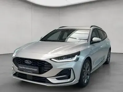 Gebraucht Ford Focus ST-Line X 155 PS (114 kW) 2024 Silber Kombi