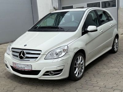 Mercedes B180