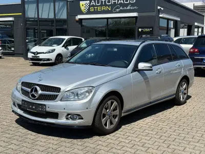 Gebraucht Mercedes C200 136 PS (100 kW) 2009 Silber Kombi
