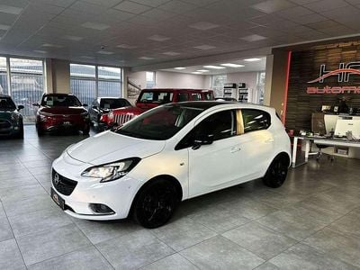 Weiß Gebraucht 2015 Opel Corsa Color Edition Kleinwagen | 9.999 € (Etwas zu teuer)